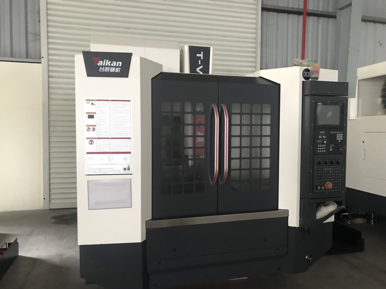 cnc milling machine (3).jpg